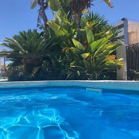 Cozy Loft Τορρεμολίνος